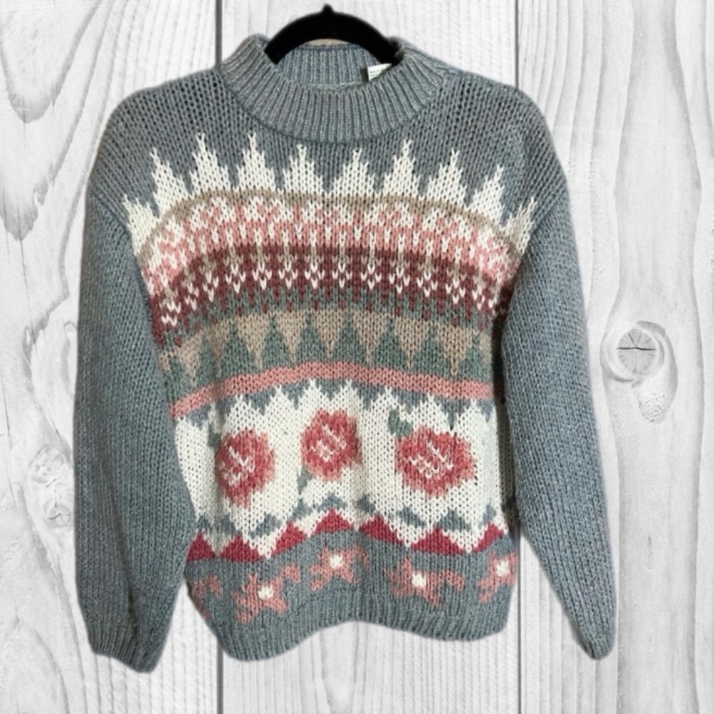 Cozy Gray and Pink Patterned Sweater cottagecore Knitted By hand size medium